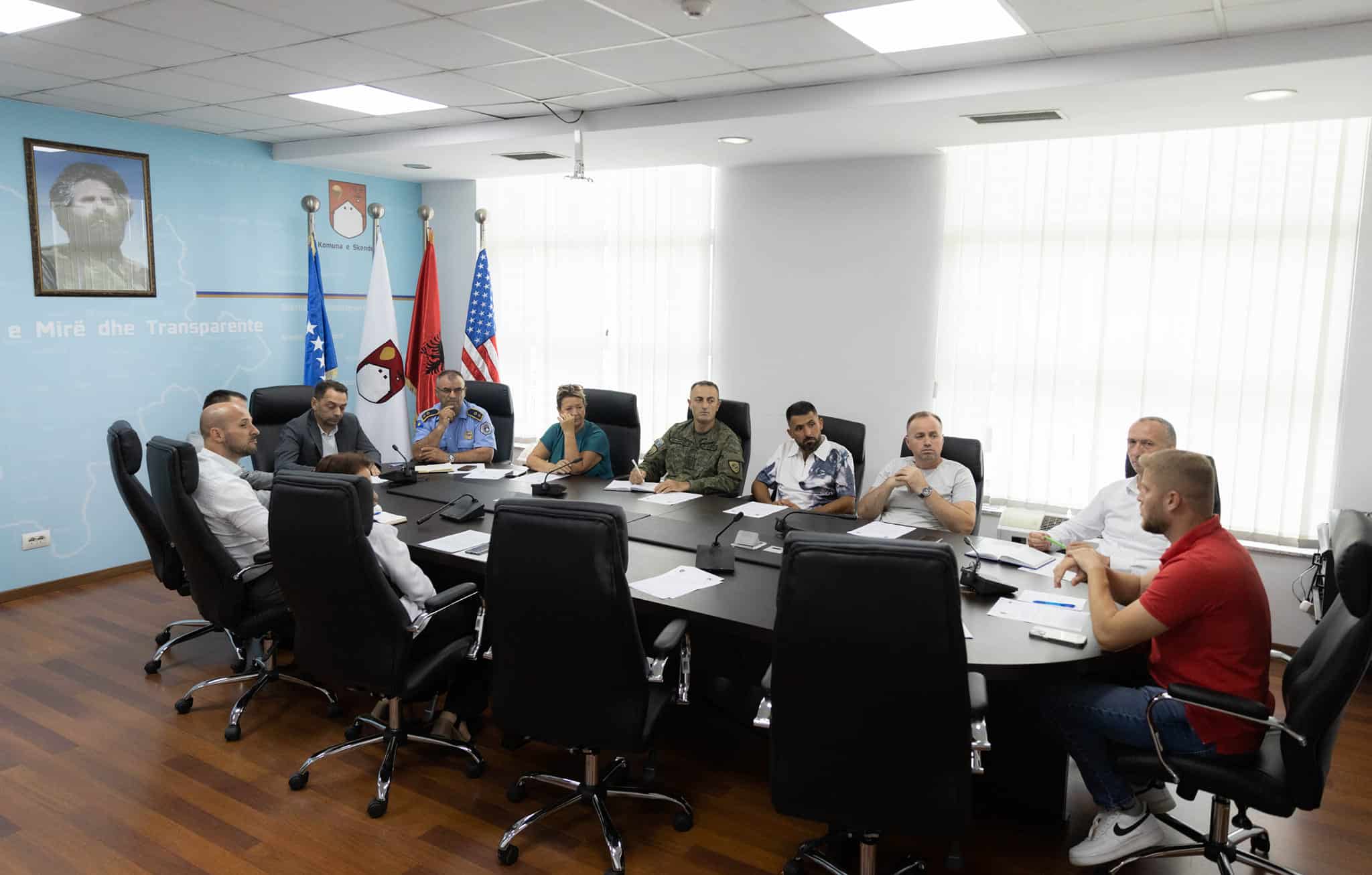 Këshilli Komunal për Siguri në Bashkësi (KKSB) ka mbajtur sot mbledhjen e rregullt
