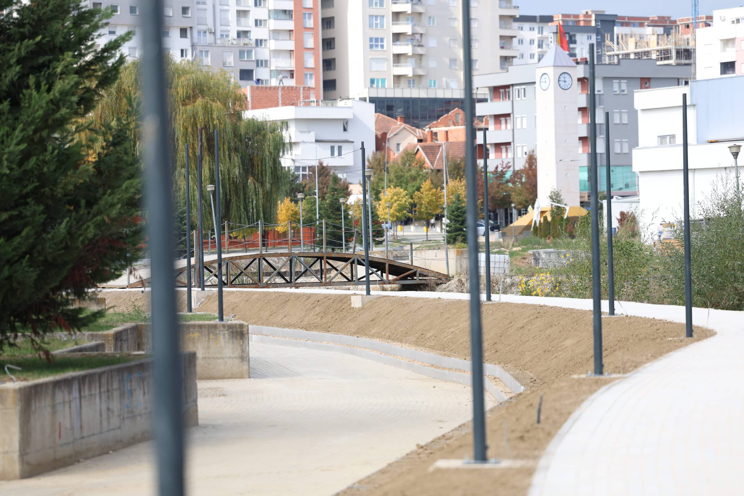 Parku “Idriz Rrecaj” çdo ditë më i kompletuar, më i gjelbëruar dhe më i bukur!