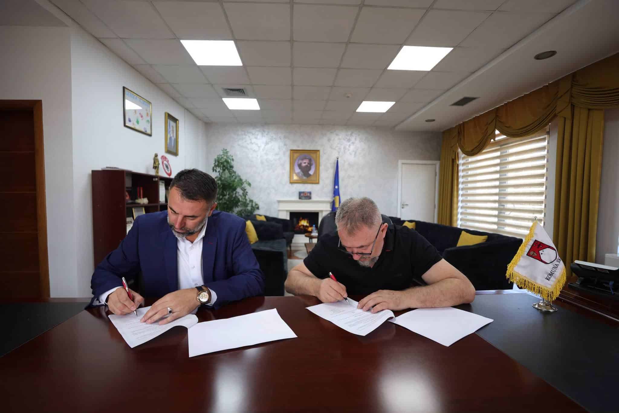 Komuna e Skenderajt vazhdon mbulimin e shërbimit të varrimit